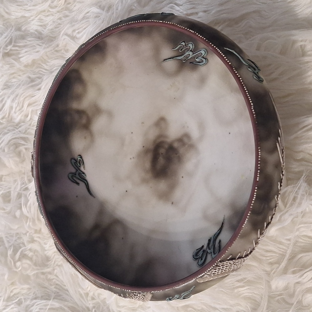 Japanese shallow bowl textured dragon print